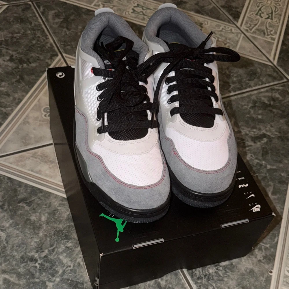 AIR JORDAN 4 RM PRM